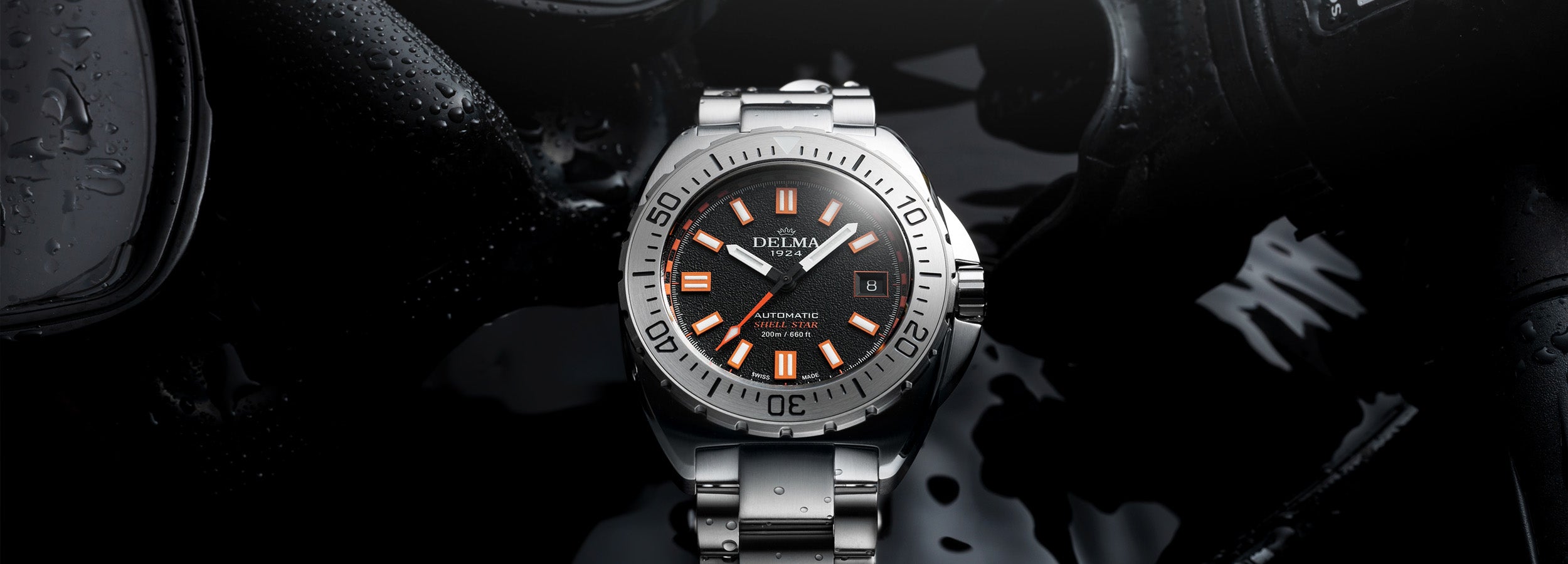 Delma Shell Star 41mm black dial stainless steel bracelet